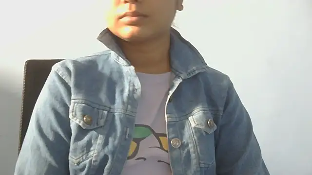 Cute-Bacchi online show from 21, 11, 2025