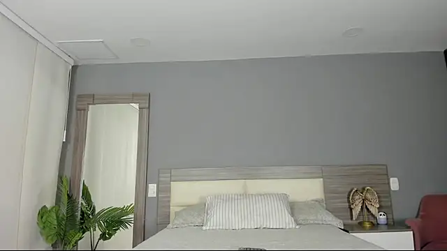 Alaiaguerra online show from 20, 9, 2025