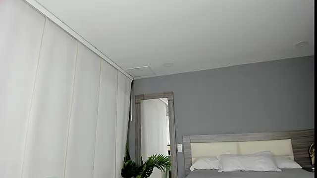 Alaiaguerra online show from 3, 10, 2025