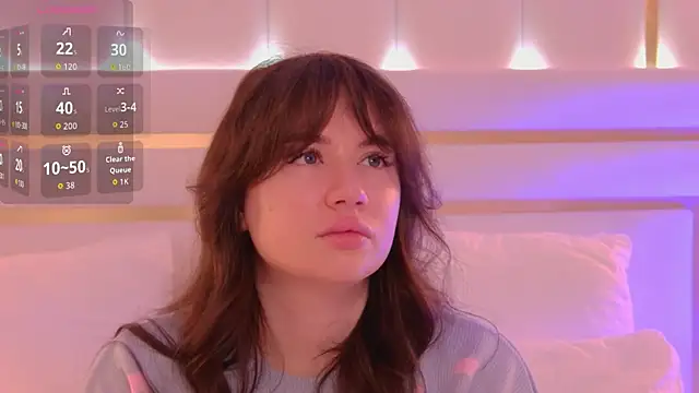 MeganStrain online show from 17, 10, 2025