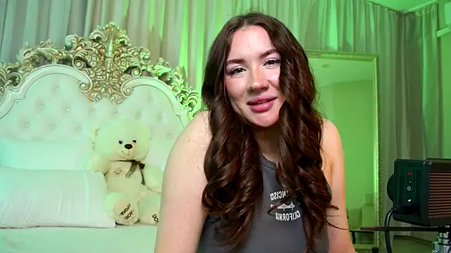 MeganStrain online show from 6, 1, 2026