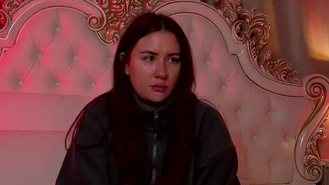 MeganStrain online show from 2, 2, 2026