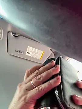 petalsexy online show from 18, 9, 2025