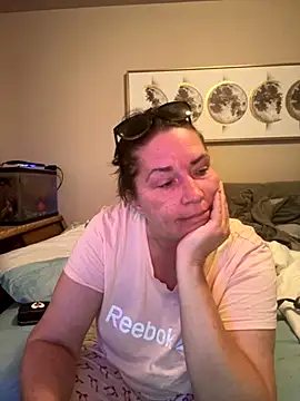 petalsexy online show from 10, 11, 2025