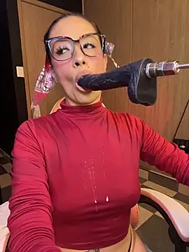 Snapshot of ValentinaBianchi chatting on 12, 11, 2025 ValentinaBianchi online show from 12, 11, 2025