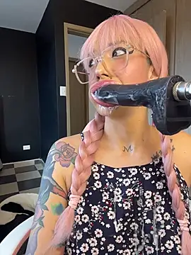 Snapshot of ValentinaBianchi chatting on 16, 12, 2025 ValentinaBianchi online show from 16, 12, 2025