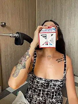 ValentinaBianchi online show from 11, 3, 2026