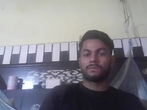 ursdreamperson online show from 29, 10, 2025