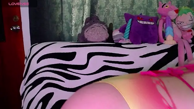 Snapshot of XxGreenGoodxX chatting on 10, 9, 2025 XxGreenGoodxX online show from 10, 9, 2025