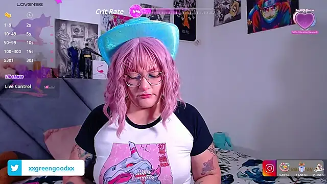 Snapshot of XxGreenGoodxX chatting on 15, 10, 2025 XxGreenGoodxX online show from 15, 10, 2025