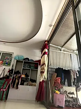 Snapshot of Nhung584 chatting on 28, 10, 2025 Nhung584 online show from 28, 10, 2025