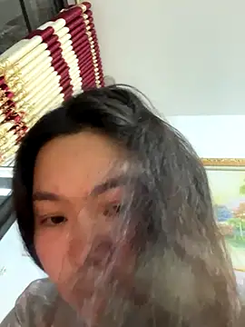 Snapshot of Nhung584 chatting on 9, 11, 2025 Nhung584 online show from 9, 11, 2025