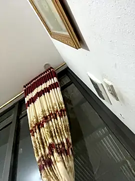 Snapshot of Nhung584 chatting on 12, 11, 2025 Nhung584 online show from 12, 11, 2025