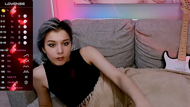 SophieAsh online show from 11, 10, 2025