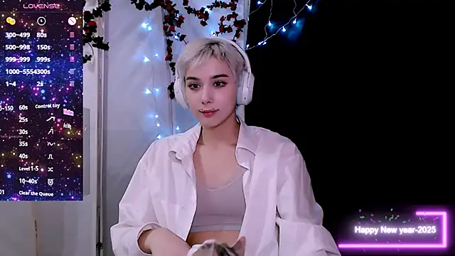 SophieAsh online show from 21, 12, 2025