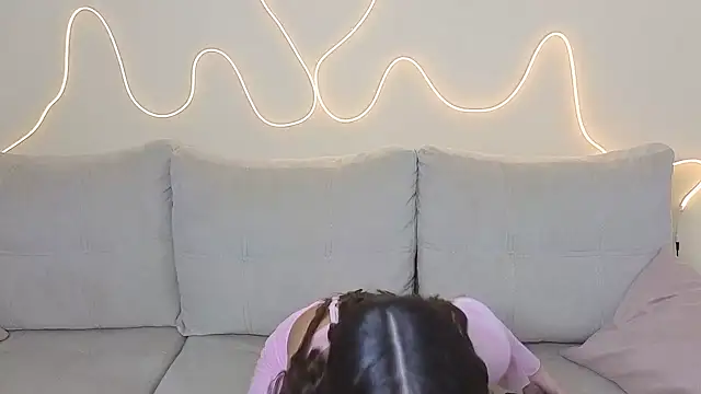 Snapshot of KathrynBrooks chatting on 12, 11, 2025 KathrynBrooks online show from 12, 11, 2025