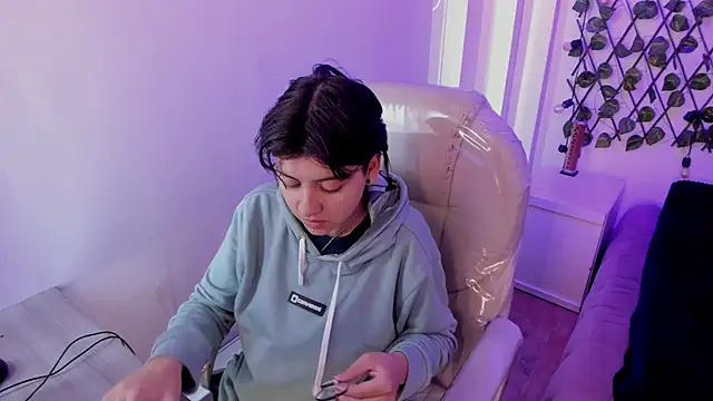 Snapshot of Nathaly_ds chatting on 25, 10, 2025 Nathaly ds online show from 25, 10, 2025