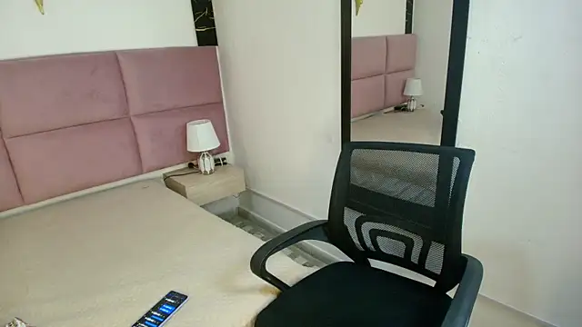 muller asher online show from 15, 11, 2025