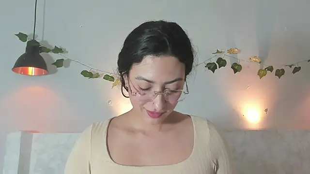 victoria flores1 online show from 30, 11, 2025