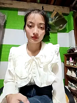 Snapshot of tdtd98 chatting on 20, 10, 2025 tdtd98 online show from 20, 10, 2025