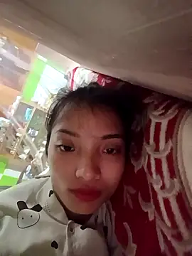 Snapshot of tdtd98 chatting on 25, 10, 2025 tdtd98 online show from 25, 10, 2025