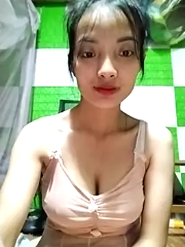 Snapshot of tdtd98 chatting on 27, 10, 2025 tdtd98 online show from 27, 10, 2025