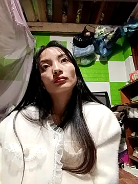 Snapshot of tdtd98 chatting on 19, 11, 2025 tdtd98 online show from 19, 11, 2025