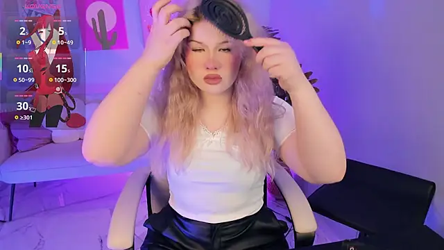 LilithNelson online show from 4, 2, 2026