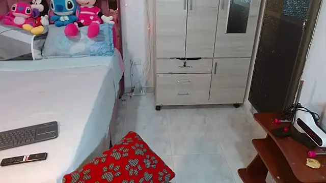 Mariajose202 online show from 22, 11, 2025