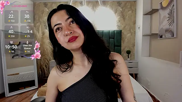 Saya Amaretto1 online show from 4, 3, 2026