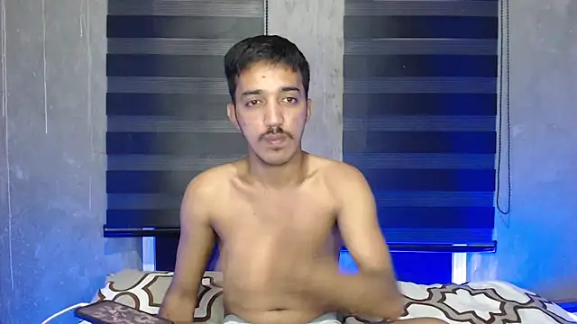 Snapshot of RowyCam chatting on 20, 9, 2025 RowyCam online show from 20, 9, 2025