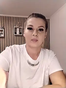 Snapshot of Mayaaaaaa_ chatting on 1, 11, 2025 Mayaaaaaa  online show from 1, 11, 2025