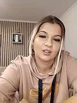 Snapshot of Mayaaaaaa_ chatting on 6, 11, 2025 Mayaaaaaa online show from 6, 11, 2025