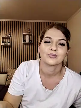 Snapshot of Mayaaaaaa_ chatting on 17, 11, 2025 Mayaaaaaa online show from 17, 11, 2025