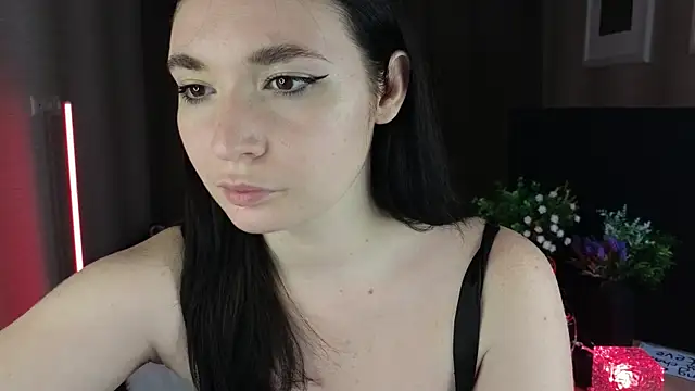 Snapshot of cute_club chatting on 14, 10, 2025 cute club online show from 14, 10, 2025