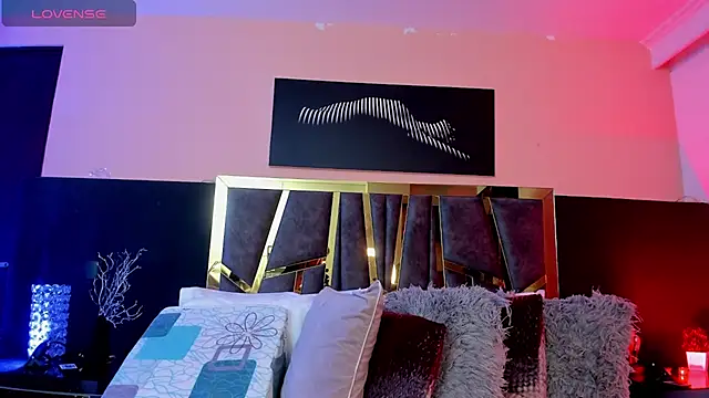 ScarletTorres online show from 23, 11, 2025