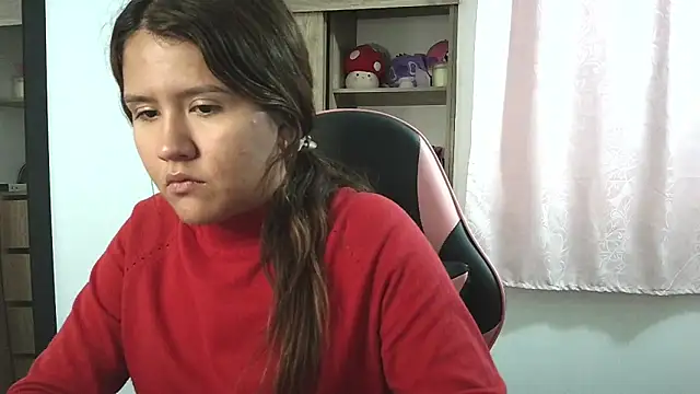 Oliviawatson1 online show from 20, 10, 2025