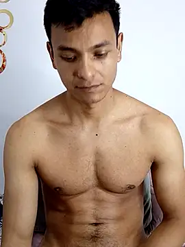 Snapshot of Valois2025 chatting on 11, 11, 2025 Valois2025 online show from 11, 11, 2025