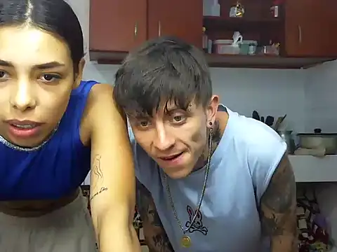 MeganAndMaxxh online show from 9, 11, 2025