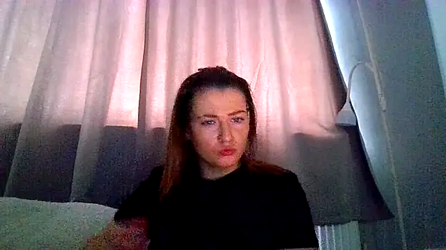 Snapshot of RUBY-ROSE-SWINGS chatting on 3, 11, 2025 RUBY-ROSE-SWINGS online show from 3, 11, 2025