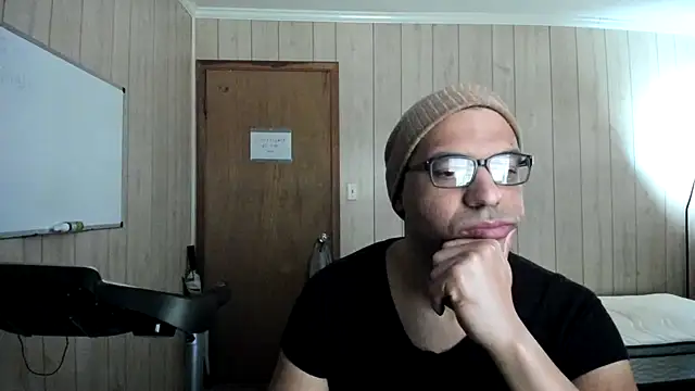 NaturalBeautyQueen online show from 9, 10, 2025