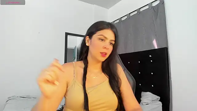 NicoleFletcher online show from 7, 11, 2025