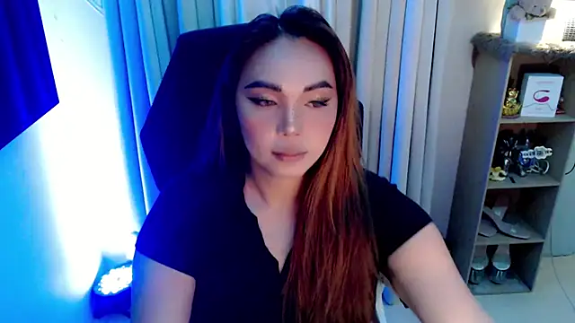 Snapshot of HolLyFaaCKer chatting on 30, 9, 2025 HolLyFaaCKer online show from 30, 9, 2025