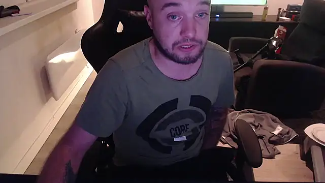 Snapshot of billybeerNL chatting on 18, 9, 2025 billybeerNL online show from 18, 9, 2025