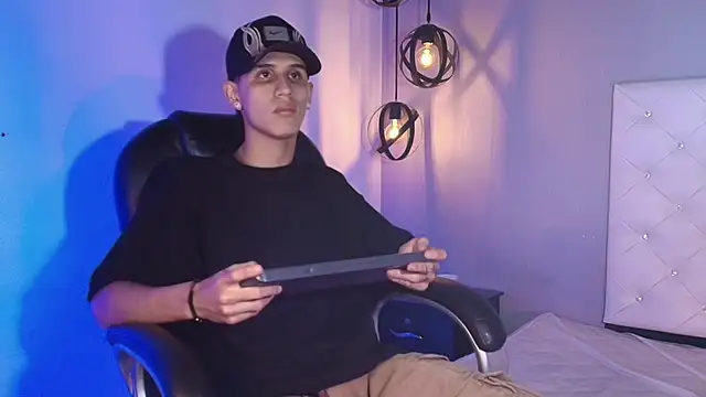  realwav online show from 14, 12, 2025