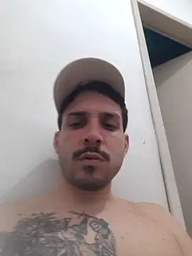 Snapshot of branquintatto chatting on 6, 11, 2025 branquintatto online show from 6, 11, 2025