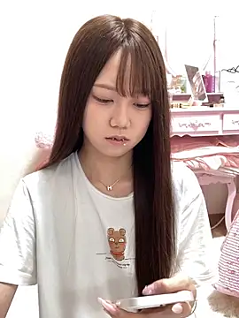 Snapshot of zaizaiNono chatting on 30, 10, 2025 zaizaiNono online show from 30, 10, 2025