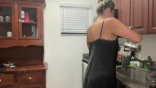 prettyykitty22 online show from 3, 11, 2025