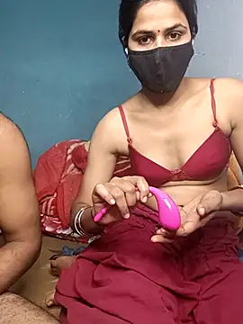 Snapshot of Naughty-Mayaa chatting on 21, 11, 2025 Naughty-Mayaa online show from 21, 11, 2025