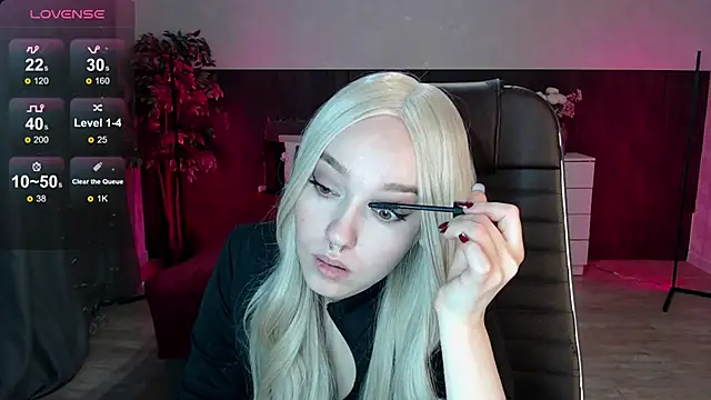 Snapshot of Sexy_Alexia69 chatting on 18, 10, 2025 Sexy Alexia69 online show from 18, 10, 2025